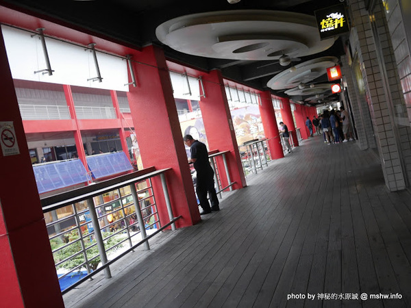 台北信義威秀影城:【景點】台北Vieshow Cinemas Taipei Hsin Yi 4DX 信義威秀影城4DX全感官影廳@信義世貿-捷運MRT台北101 : 影視體驗不打折,信義商圈的早期開拓者