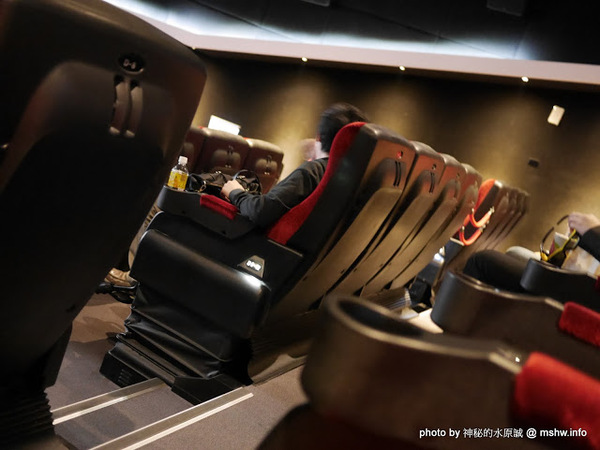 台北信義威秀影城:【景點】台北Vieshow Cinemas Taipei Hsin Yi 4DX 信義威秀影城4DX全感官影廳@信義世貿-捷運MRT台北101 : 影視體驗不打折,信義商圈的早期開拓者