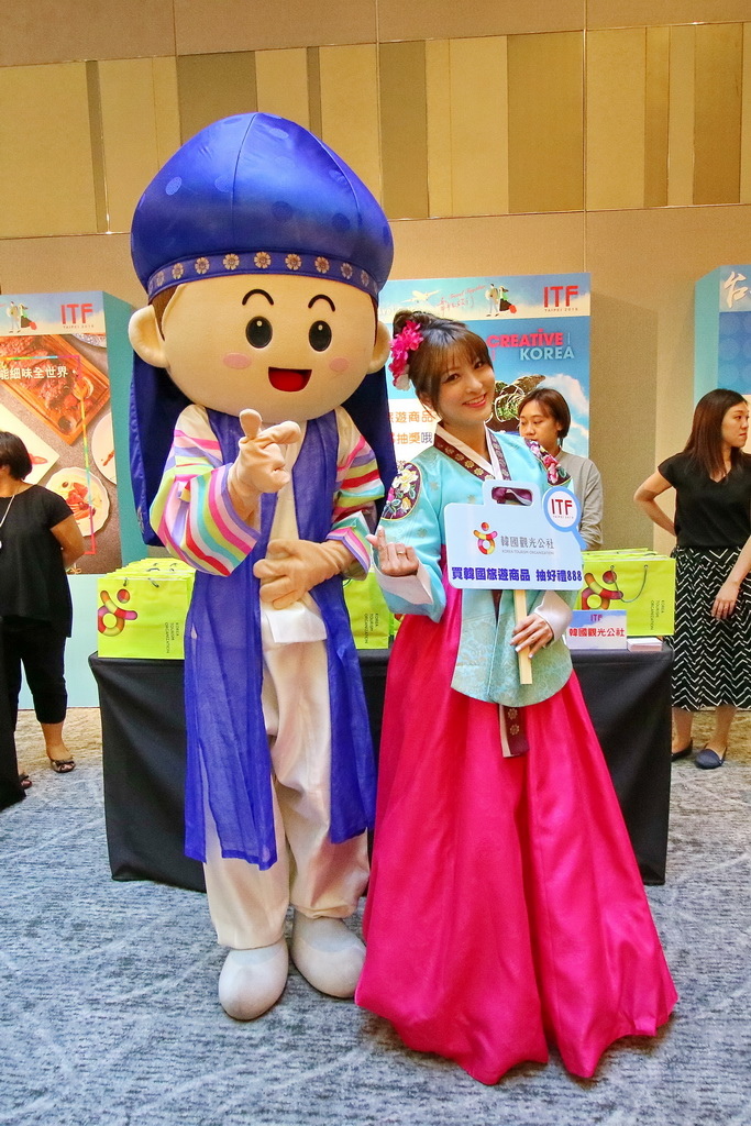 ITF台北國際旅展、2016旅展,旅展好康,空姐