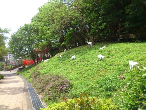 芝山岩:201304102117跟著捷運去踏青之芝山巖惠濟宮