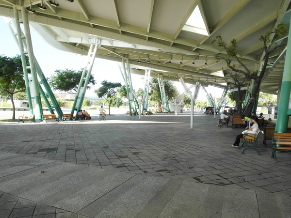 花博圓山公園:【樞紐情緣-晴光/圓山商圈約會特寫】遠離城市喧囂~圓山半日遊!!