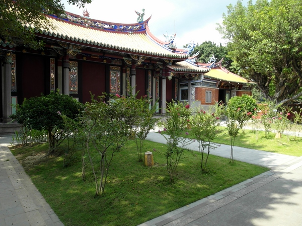 花博圓山公園:【樞紐情緣-晴光/圓山商圈約會特寫】遠離城市喧囂~圓山半日遊!!