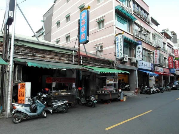 花博圓山公園:【樞紐情緣-晴光/圓山商圈約會特寫】遠離城市喧囂~圓山半日遊!!