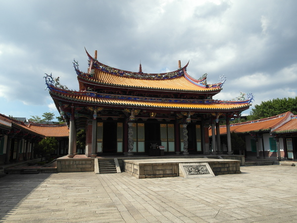 花博圓山公園:【樞紐情緣-晴光/圓山商圈約會特寫】遠離城市喧囂~圓山半日遊!!