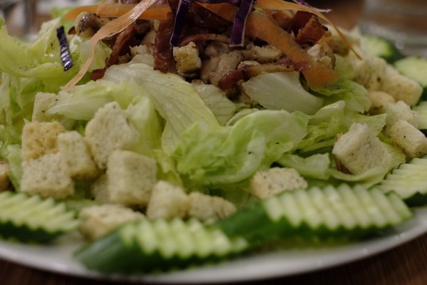 àlohas野草：嗑完沙拉我果然還是喜歡吃肉-àlohas野草