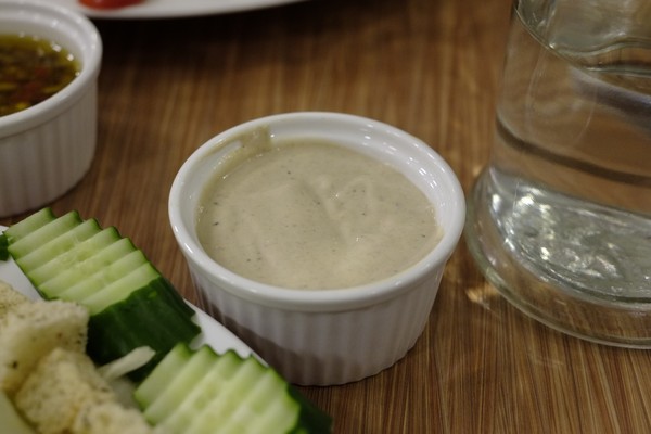 àlohas野草：嗑完沙拉我果然還是喜歡吃肉-àlohas野草