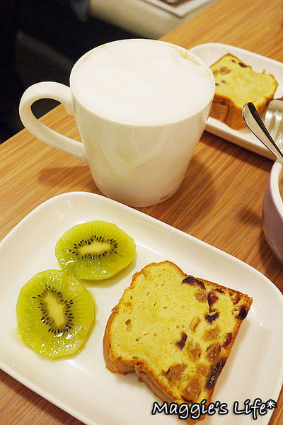 àlohas野草：台北美食。捷運國父紀念館【alohas野草歐式鄉村料理】紐西蘭草飼牛◆威靈頓牛排。漢堡