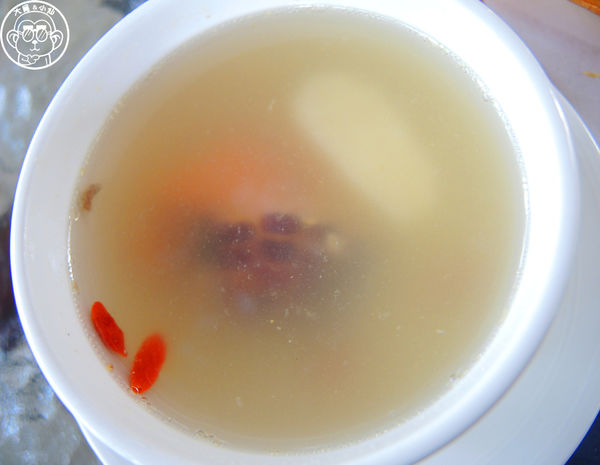 莓圃觀光休閒農園：作伙來企投【台北內湖･莓圃休閒觀光農園】庭園咖啡吃草莓料理