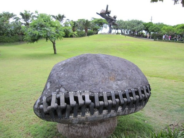 朱銘美術館:朱銘美術館 - 與大自然結合的藝術之旅