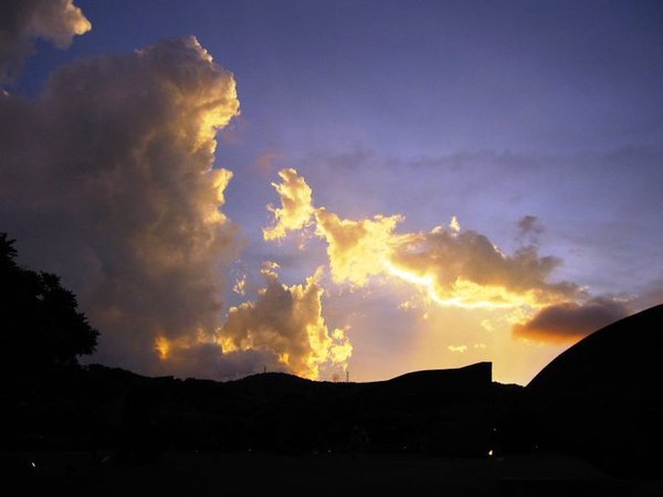 朱銘美術館:朱銘美術館 - 與大自然結合的藝術之旅