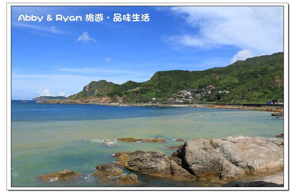 九份老街:【台北景點】九份吃芋圓~美到爆炸的陰陽海.連湯婆婆的湯屋都出現啦!!