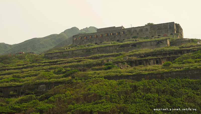 廖西瓜@新北瑞芳金瓜石水湳洞九份廢煙道陰陽海十三層遺址37.JPG