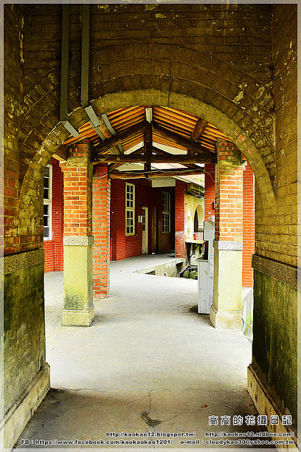 淡江中學:【新北】淡水區。私立淡江高级中學(校史館 馬偕博士墓園 外僑墓園…)