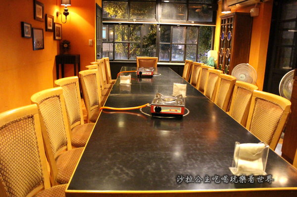 私宅打邊爐(長安店):港式道地風格『私宅打邊爐』香港火鍋/麻辣鍋/咖哩鍋