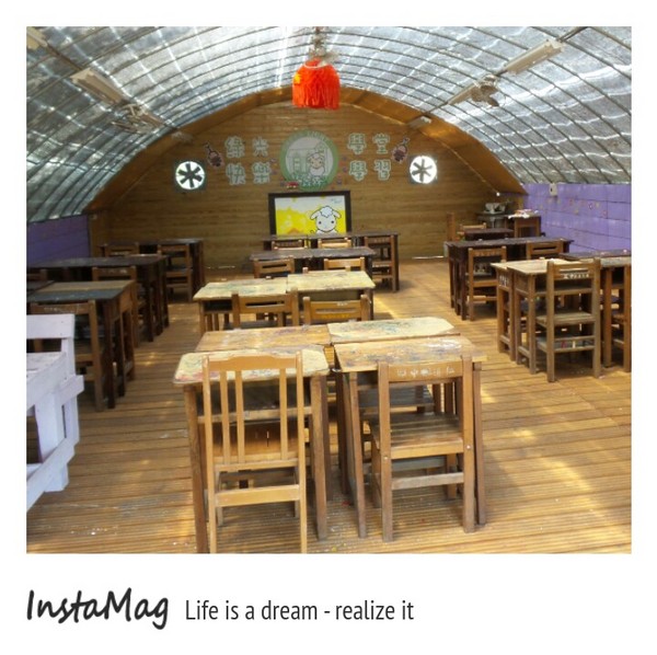 綠光森林：鵝黃色的歐式建築~綠光森林