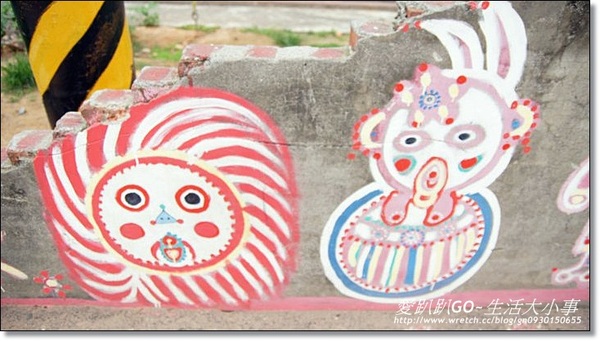 台中彩虹眷村：【台中/南屯】童話巷弄裡發現~彩虹眷村