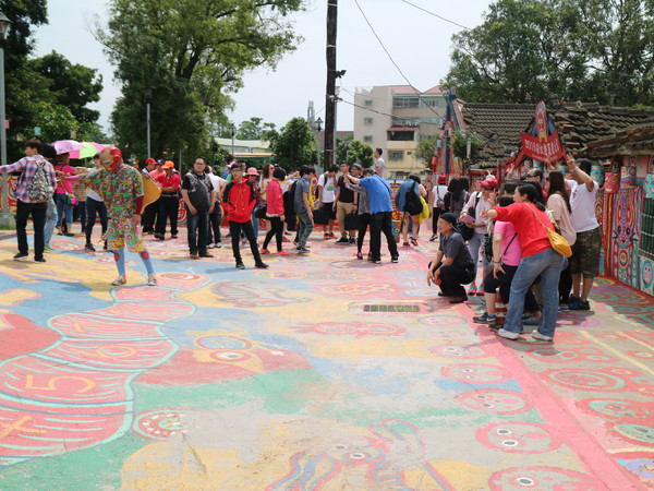 台中彩虹眷村：【台中旅遊】很有趣味的彩虹眷村