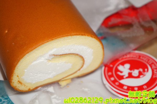 亞尼克菓子工房：【宅配】生乳捲x檸檬派..手作的美味~《亞尼克菓子工房》