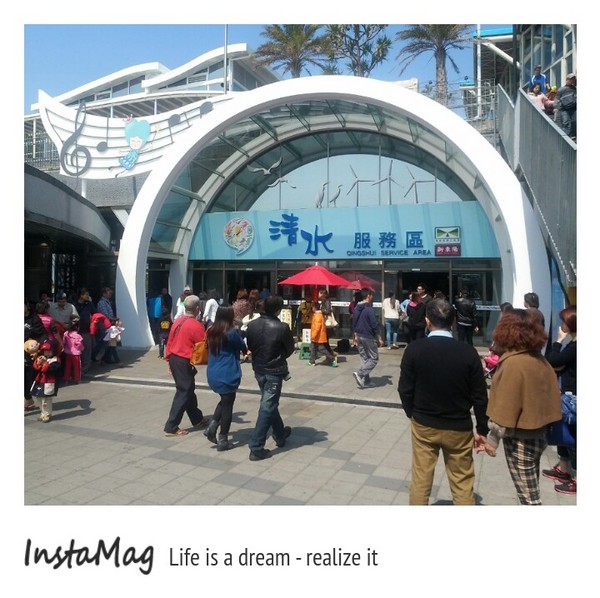 台中清水休息站:騎摩托車到台中清水休息站❤超浪漫❤“ஐ 幸福天空ஐ”