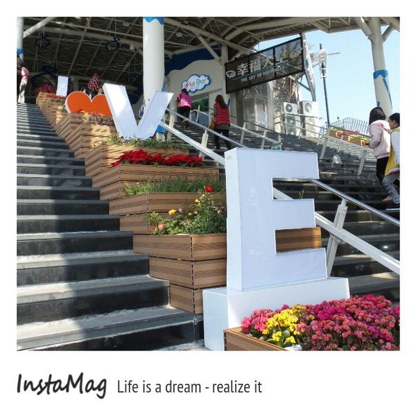 台中清水休息站:騎摩托車到台中清水休息站❤超浪漫❤“ஐ 幸福天空ஐ”