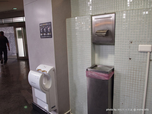 紫南宮：【景點】南投竹山-紫南宮 : 有錢沒錢,求個發財金好過年？! 七星級廁所與求金前後不為人知的祕密？