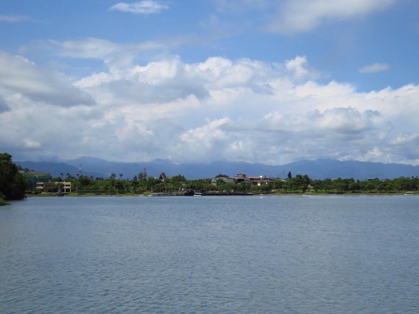 梅花湖：彷彿置身世外桃源的仙境【宜蘭/梅花湖】