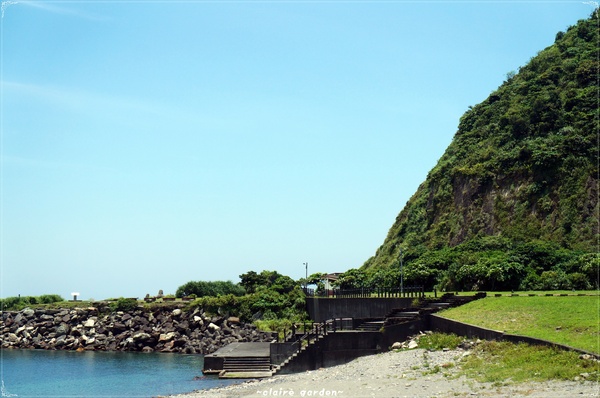 豆腐岬：宜蘭  豆腐岬~藍天海景就是美麗啊