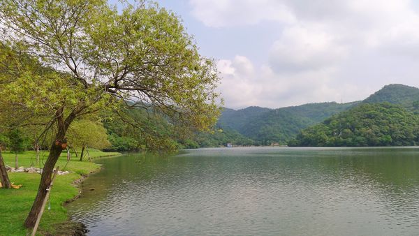 龍潭湖：宜蘭-讓人身心靈放鬆龍潭湖.悠閒走走去~