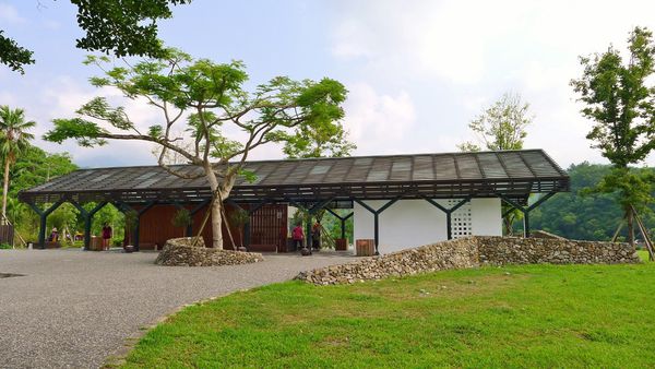 龍潭湖：宜蘭-讓人身心靈放鬆龍潭湖.悠閒走走去~