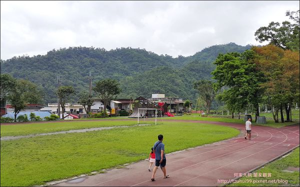 宜蘭 寒溪吊橋寒溪國小 12.jpg