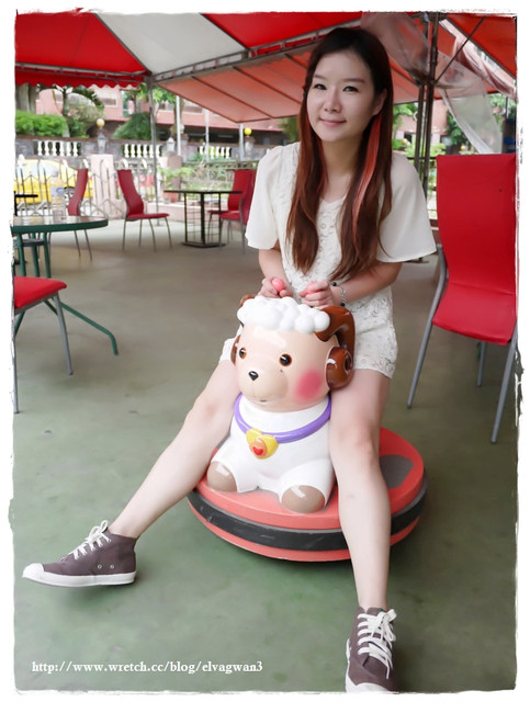 湯圍溝礁溪溫泉公園(WuanChuanGo Park)：[宜蘭‧礁溪] 湯圍溝溫泉公園 --- 溫泉魚咬咬初體驗，擺脫厚重腳皮，迎接光滑的腳ㄚ兒吧 ~