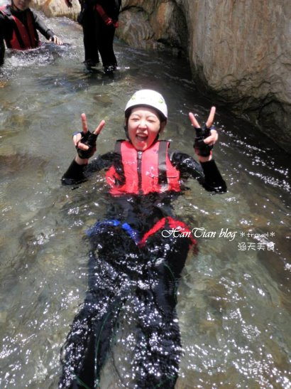 544510_638713149475226_1946438679_n