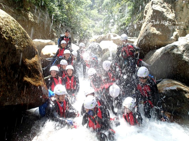 969610_639236586089549_1341132416_n