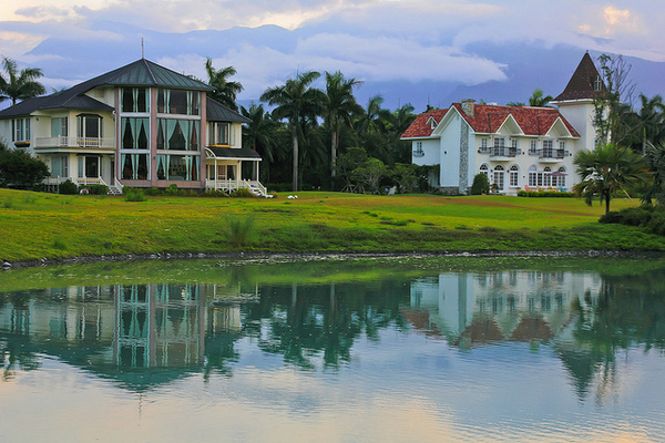 雲山水生態農莊：[遊記]【花蓮壽豐鄉】雲山水生態農莊。 絕美夢幻湖反霞光美景