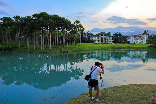 雲山水生態農莊：[遊記]【花蓮壽豐鄉】雲山水生態農莊。 絕美夢幻湖反霞光美景