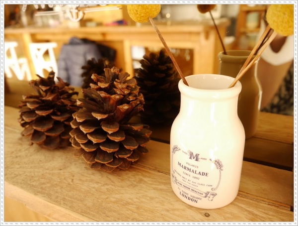 Ancre Cafe安克黑咖啡：【淡水】Ancre café 安克黑咖啡－當甜甜圈烙上了船錨圖案，沒想到好看又好吃呀！