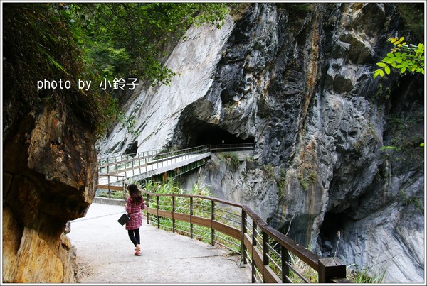 白楊步道：「白楊步道」七彩水簾洞尋找美猴王!!