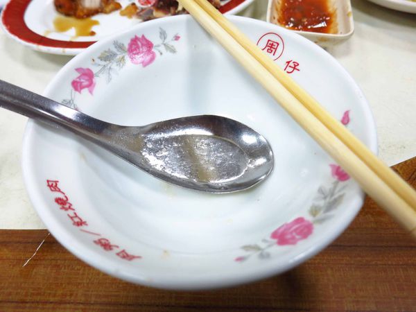【台北萬華美食】周記肉粥店-特殊口味的紅糟肉