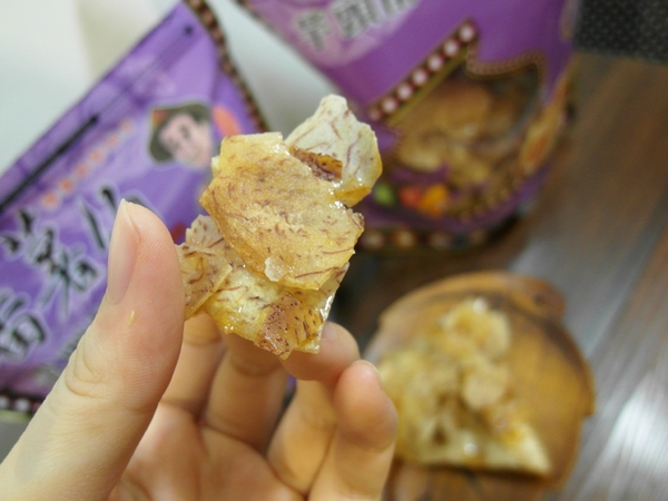 蕃薯伯楊記家傳地瓜酥:【團購/台東超夯伴手禮】傳承五十年載!蕃薯伯(楊記家傳地瓜酥) 地瓜酥&芋頭酥&地瓜蜜