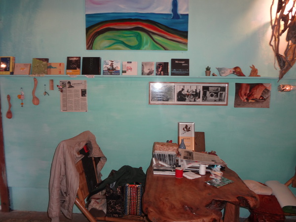 月光小棧：1020120[官本金文愛台灣]月光小棧的月光咖啡館女妖藝廊隱藏在深山中之美