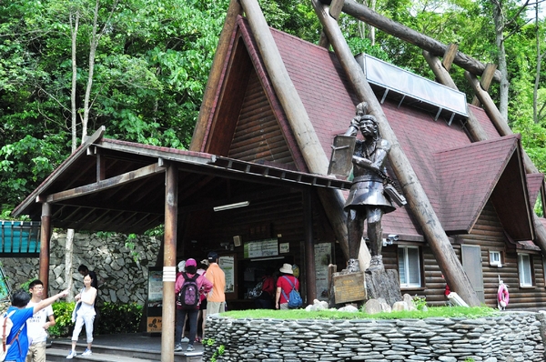 知本森林遊樂園區:【台東小旅行邀約】知本、樂山、東遊季一日遊