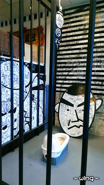 綠島小旅行：［台東綠島］環島遊。將軍岩-哈巴狗-睡美人-人權文化園區-燈塔-綠島監獄-大哥的故事-海草冰