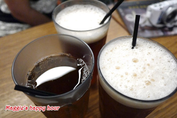 Aniki Burger：【Aniki阿尼基美式餐廳】平價美式料理。漢堡。早午餐。義大利麵。燉飯