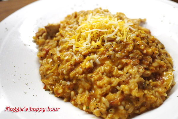 Aniki Burger：【Aniki阿尼基美式餐廳】平價美式料理。漢堡。早午餐。義大利麵。燉飯