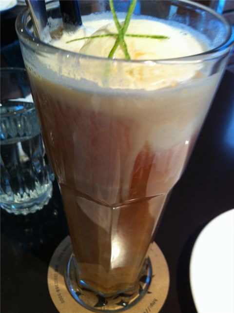 冰淇淋咖啡 - 中正區的咖啡弄)