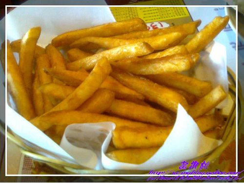 Feed Me美式餐廳:(高雄楠梓區)Feed Me美式餐廳