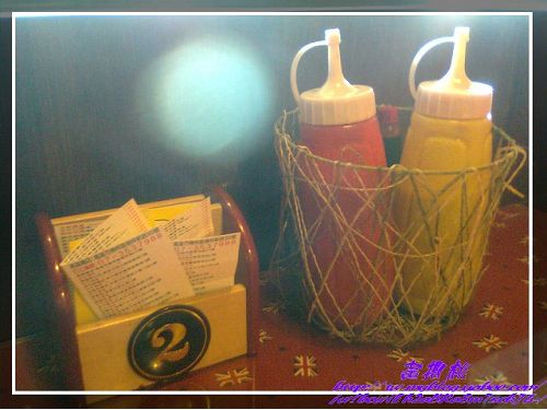 Feed Me美式餐廳:(高雄楠梓區)Feed Me美式餐廳