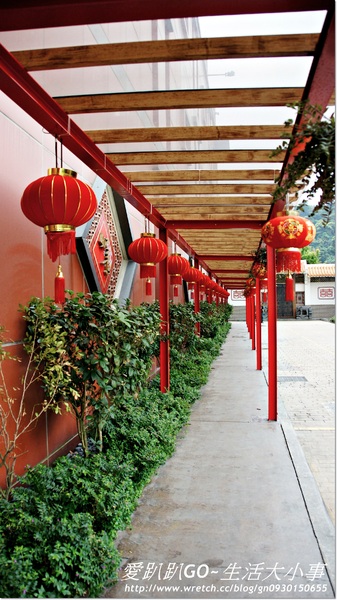 宜蘭餅發明館：【宜蘭/蘇澳】有看過超大的牛舌餅跟宜蘭餅嗎？？