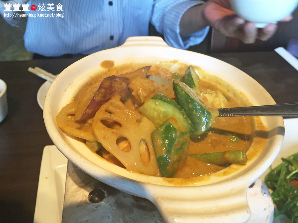 棗子樹港式蔬食(高雄) (15).JPG