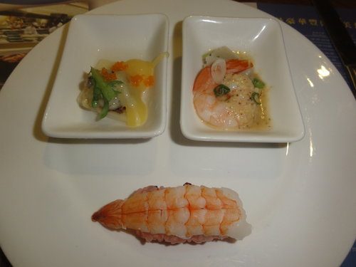 海港餐廳漢神巨蛋5樓:全國最大的自助餐廳 - 漢神巨蛋海港餐廳